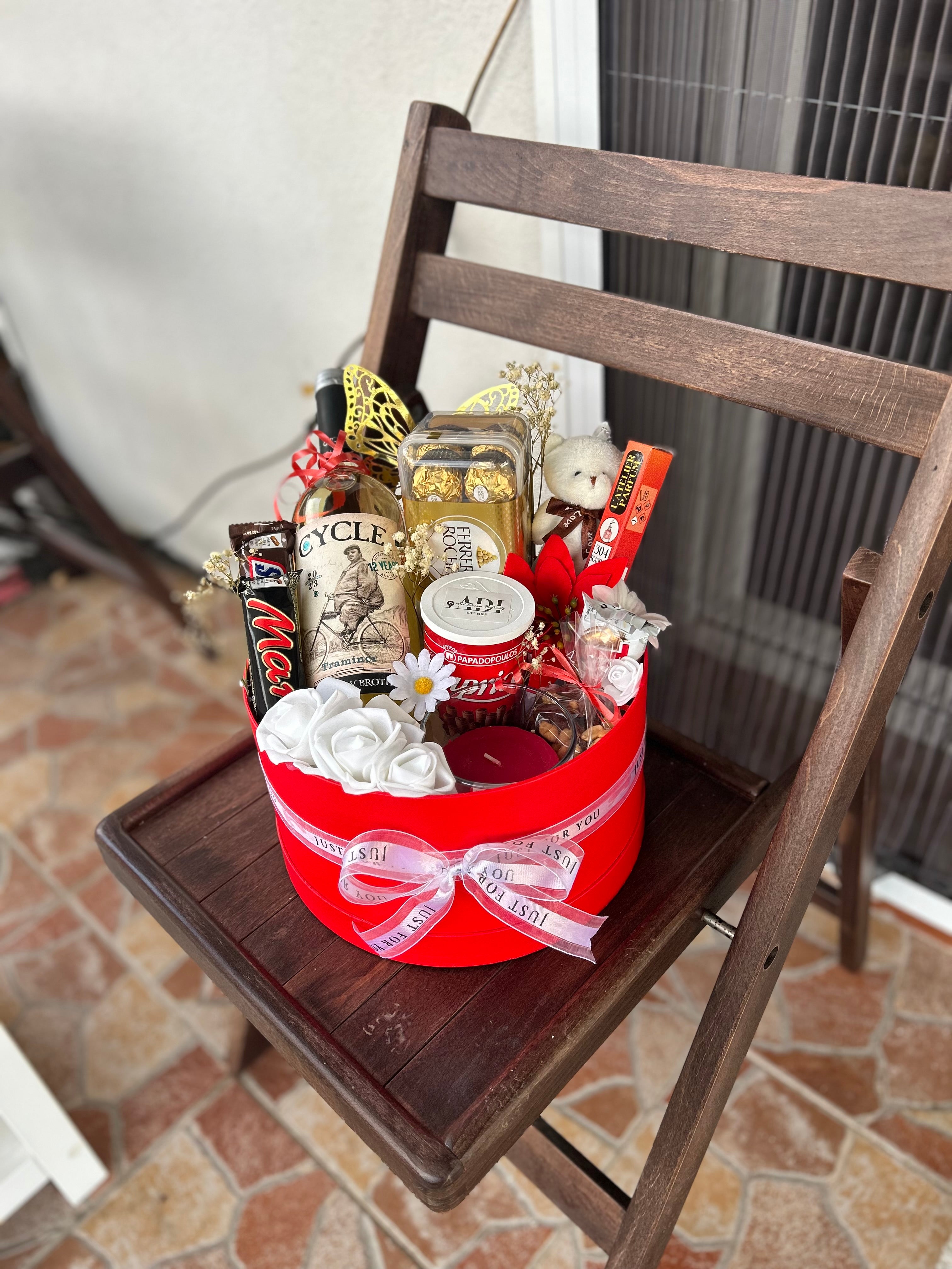 Подаръчна кутия с вино